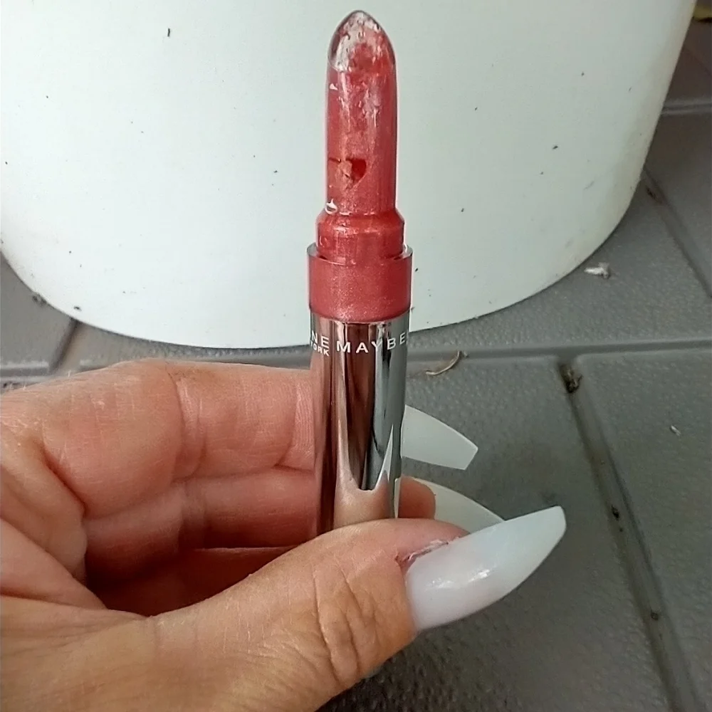 Women's Maybelline shine seduction glossy lipcolor